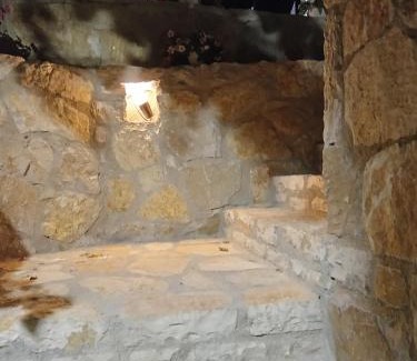 Orikum Ski Chalet | Sebi's Chalet with Sea View