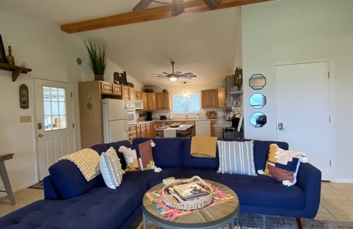 Comfort Villa | Secluded 12 Ac Hill Country Ranchette near Comfort Tx with Hilltop Views.n