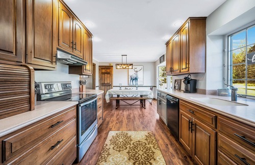 Blakeslee House | Secluded 20 acre Near ski, fish. Hot tub, swim spa