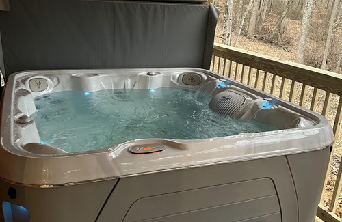 Logan Cabin | Secluded and close to all attractions. No cleaning fees!