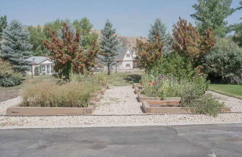 Morgan County House | Secluded and peaceful country home near mountains, reservoir, ski resorts.