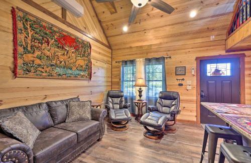 Hot Springs House | Secluded and Peaceful Tree Top Cabin with Loft