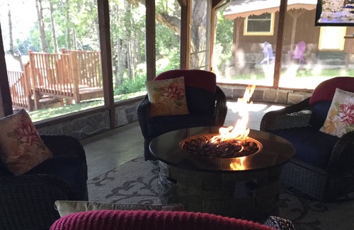 Northeast Itasca House | Secluded Bay, Private Peninsula, Gorgeous Lake Views, Clean Water On Quiet Lake