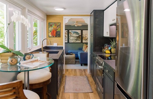 Kailua House | Secluded Beach Bungalow with Private Garden