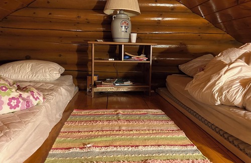 Pine County Cabin | Secluded cabin in the woods on 2000 feet of shoreline. No neighbors.