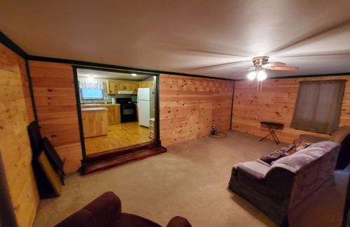 New Sweden House | Secluded camp off the snowmobile trail