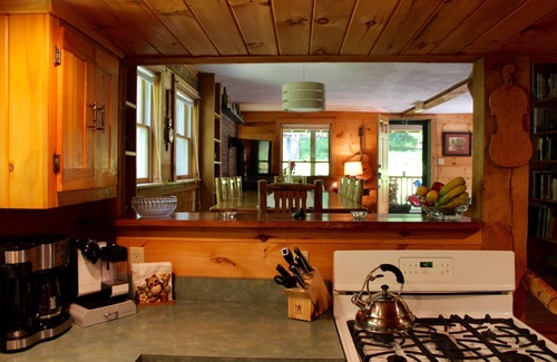 Town of Olive House | Secluded Catskill Mountains Getaway Peaceful Nature Near Woodstook