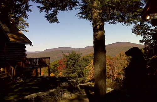 Glenford Cabin | Secluded Catskill Mountain Log Cabin, Breathtaking Vista, Private, Relaxing