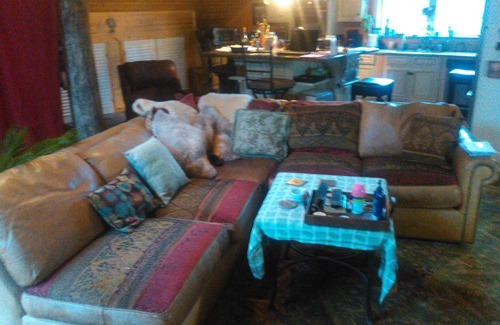 Layland Cabin | Secluded Cozy Luxurious Cabin, Gourmet Kitchen On 100 Acres W/Miles Of Trails