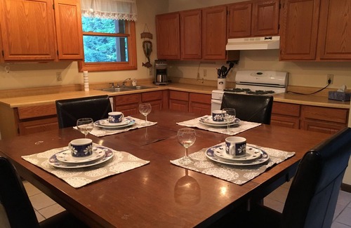 Put-in-Bay House | Secluded Family Cabin in the Woods, on Put-in-Bay!