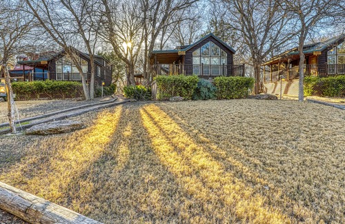 Fredericksburg Cabin | Secluded, family-friendly cabin w/ shared hot tub, playground, & winery on-site!