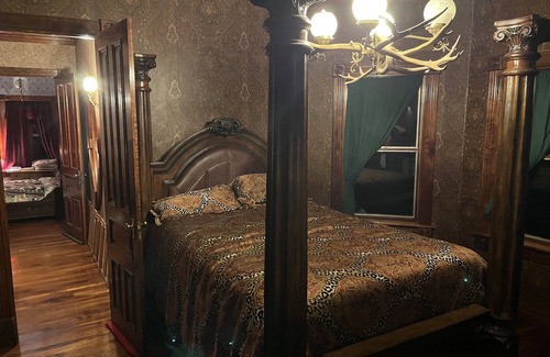Cunningham Bed & Breakfast | Secluded farm home