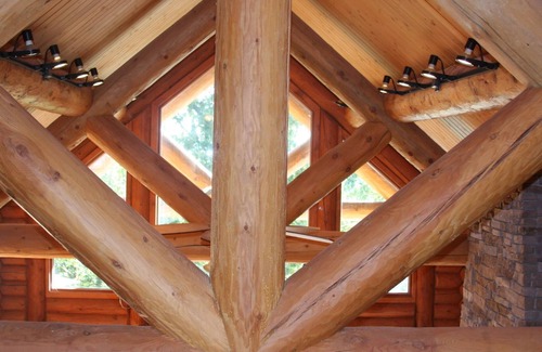 Park Hill Cabin | Secluded Full Log home on 12 wooded acres with view of Lake Tenkiller.