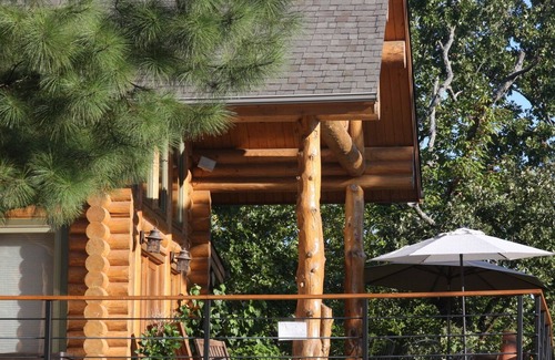 Park Hill Cabin | Secluded Full Log home on 12 wooded acres with view of Lake Tenkiller.