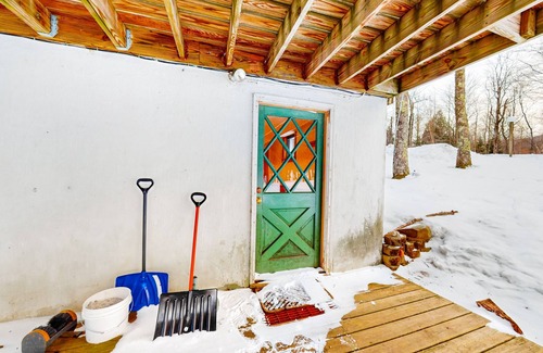 Waitsfield Apartment | Secluded getaway on 2.5 acres with private patio, WiFi, & quiet location