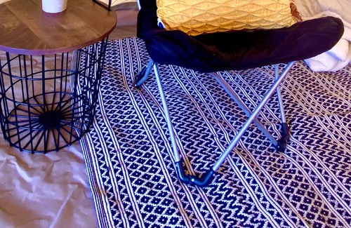 Lee's Summit Cabin | Secluded glamping yet close to city amenities