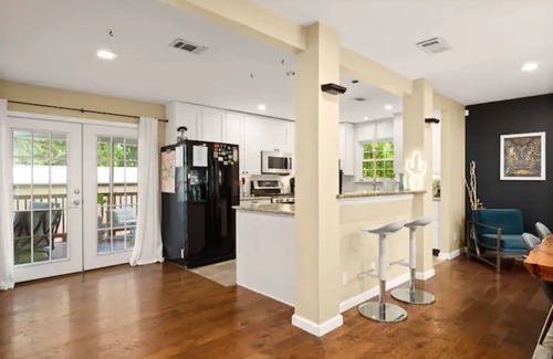 Parker Lane House | Secluded Half Acre Gem w/Pickleball Court