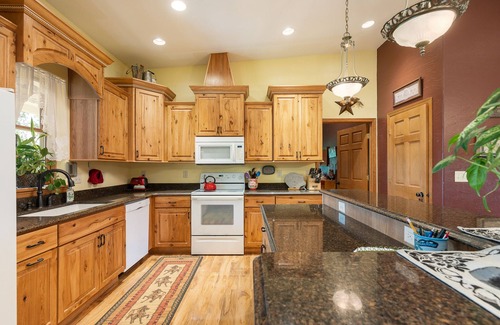 Rapid City House | Secluded handicapped accessible 3 bedroom home near Rapid City, SD