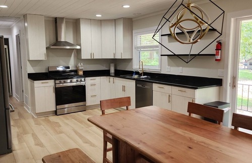 Mountain Home Cabin | Secluded Hideaway at Fish & Fiddle Family Resort & Extended Stay