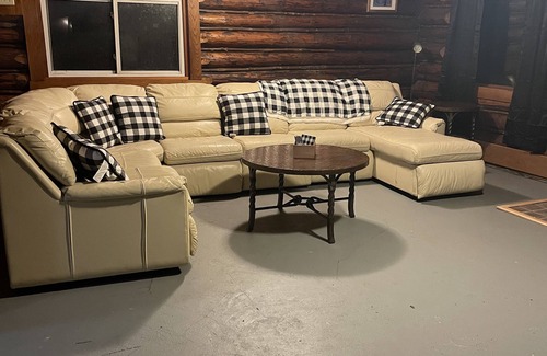 Sault Ste. Marie Cabin | Secluded in the City