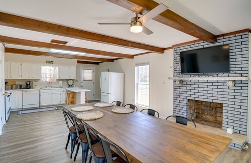 Jamestown House | Secluded Jamestown Home ~ 5 Mi to Lake Cumberland!