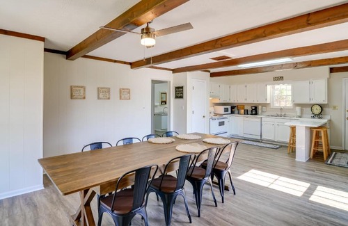 Jamestown House | Secluded Jamestown Home about 5 Mi to Lake Cumberland!
