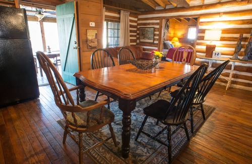Branson Cabin | Secluded Lake Front Cabin w/Private Dock/Boat Slip, Large Deck, Grill, WiFi.