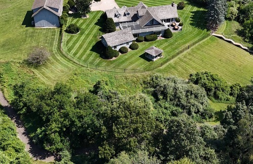 Grass Lake Ski Chalet | Secluded Lakefront Chalet