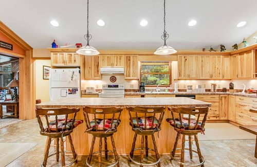 Lac du Flambeau House | Secluded lakefront home with kayaks, canoe, swim platform, firepit, & W/D