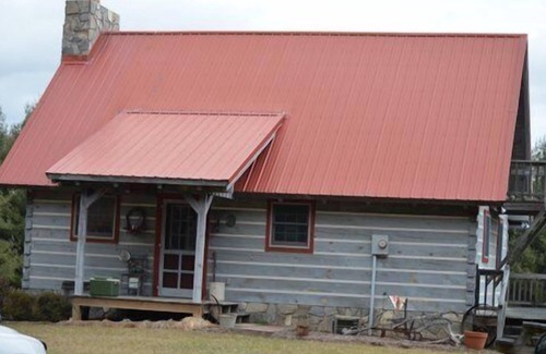 Independence Cabin | Secluded Log Cabin With Gorgeous Mountain View