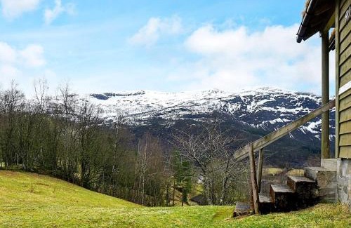 Forde House | Secluded Mountain Retreat-By Traum