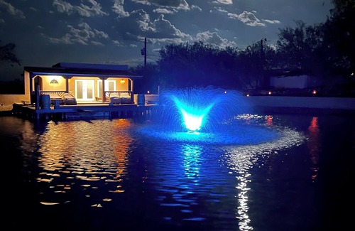 Solomon House | Secluded Oasis in the Desert