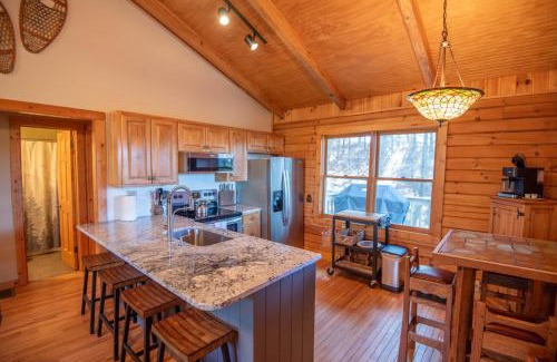 Crumpler House | Secluded & Private Retreat- Hot Tub, Fire Pit, Near New River State Park