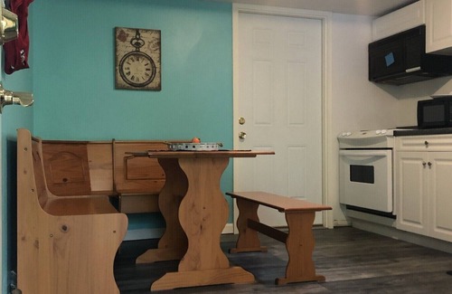 Howard Cottage | Secluded Secondary Cottage that Sleeps 8 Room for More with air mattresses