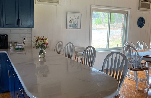 Taylor House | Secluded Shades of Blue Lake Bistineau Sunsets Sleeps 19