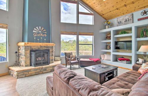 Linden House | Secluded Show Low Home Near Hiking Trails!