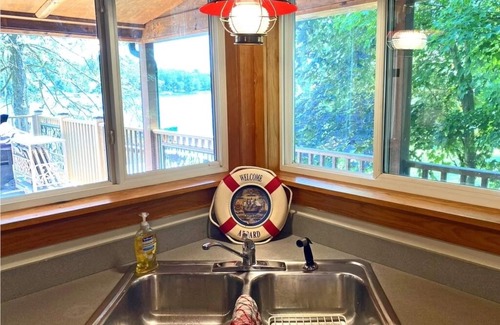 Burr Oak Cabin | Secluded SW Michigan Lake View Log Cabin w/Fire Pit & Deck on Long Lake