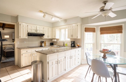 Overland Park House | Secluded, updated 4BR, kid friendly, 5 min from restaurants