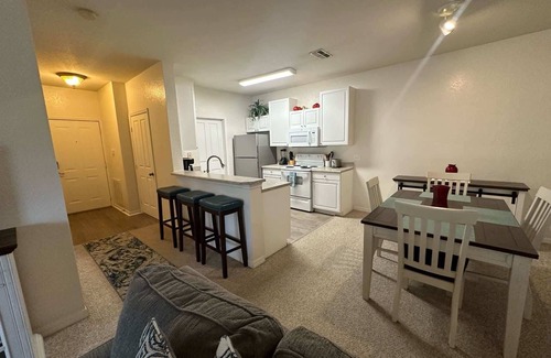 Haines City Condo | Second Floor 2-Bedroom Condo in Southern Dunes