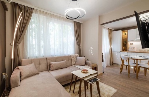 Varna Apartment | Second home Next to Sea Garden