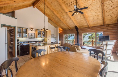 Loghill Village Apartment | Second-Level Apartment- Wrap Around Deck - Unmatched Views!
