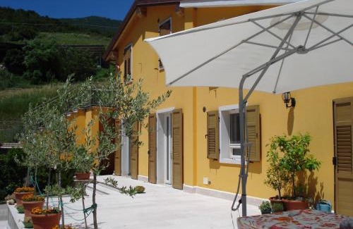 Caprino Veronese Apartment | Secondo Monolocale Ovest