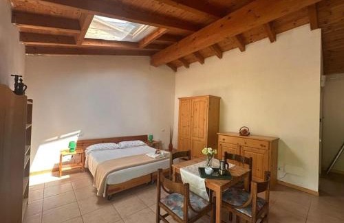 Caprino Veronese Apartment | Secondo Monolocale Ovest