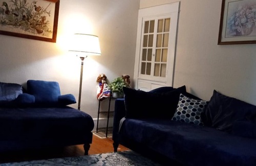 Trenton Bed & Breakfast | Secret Garden