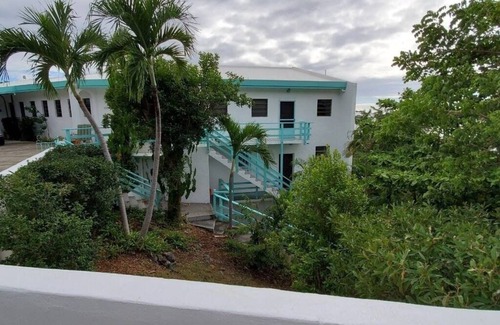 Nazareth House | Secret Harbor View Villa