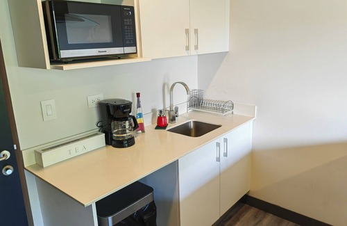 Mata Redonda Apartment | SECRT Sabana 1-bedroom apartment with AC WiFi