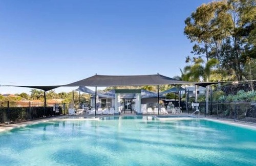Mudgeeraba House | Secure Room in Beautiful Complex Centrally Located in the Gold Coast!