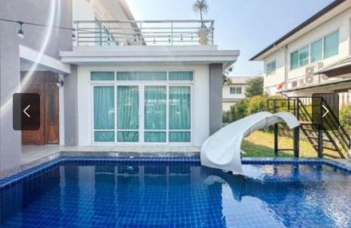 Bang Lamung House | See Breeze villa pattaya