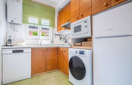 Cambrils Apartment | See front apartment for 6