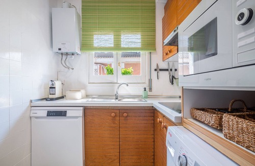 Cambrils Apartment | See front apartment for 6
